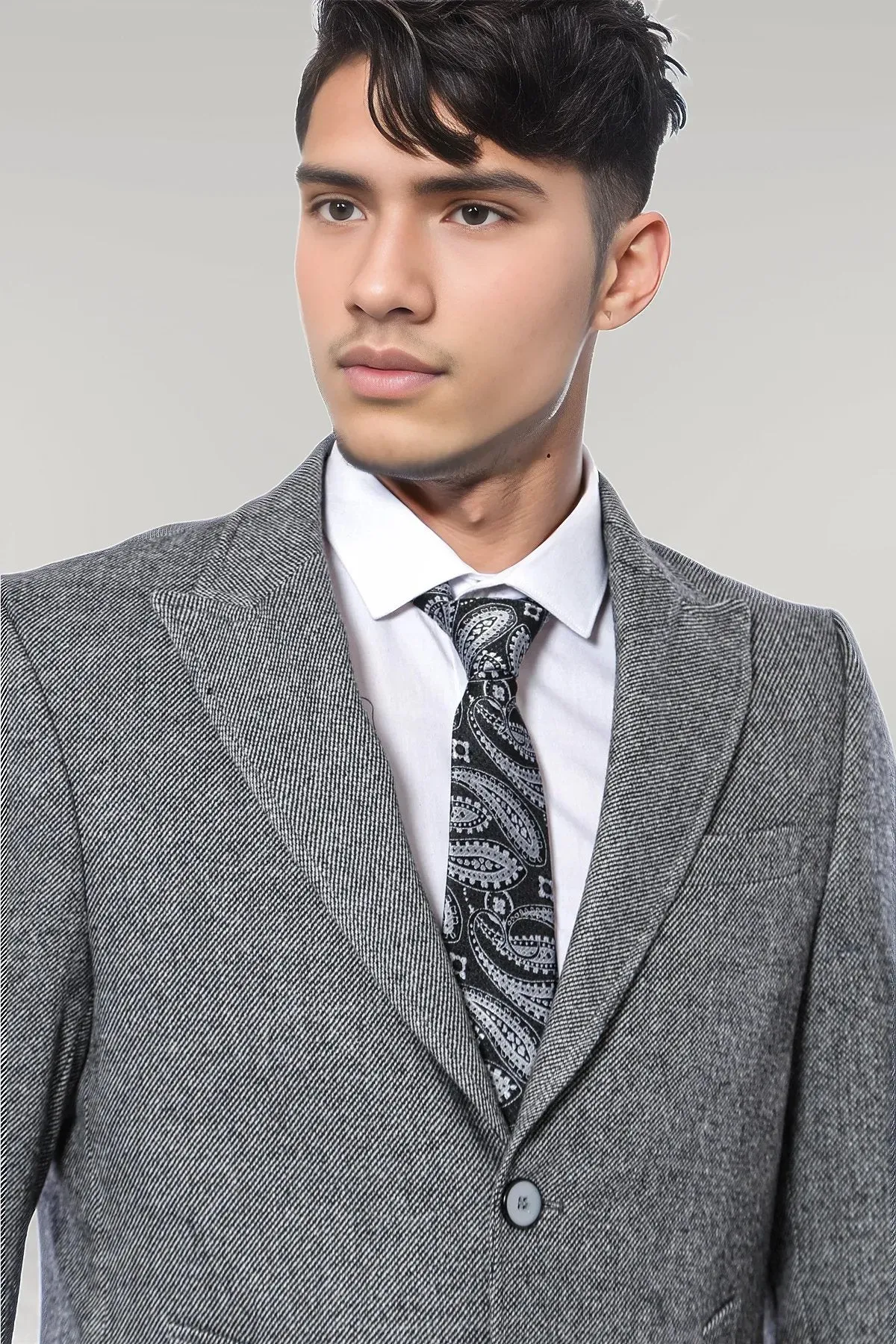 Cachet Peak Lapel Grey Men Long Coat - Wessi
