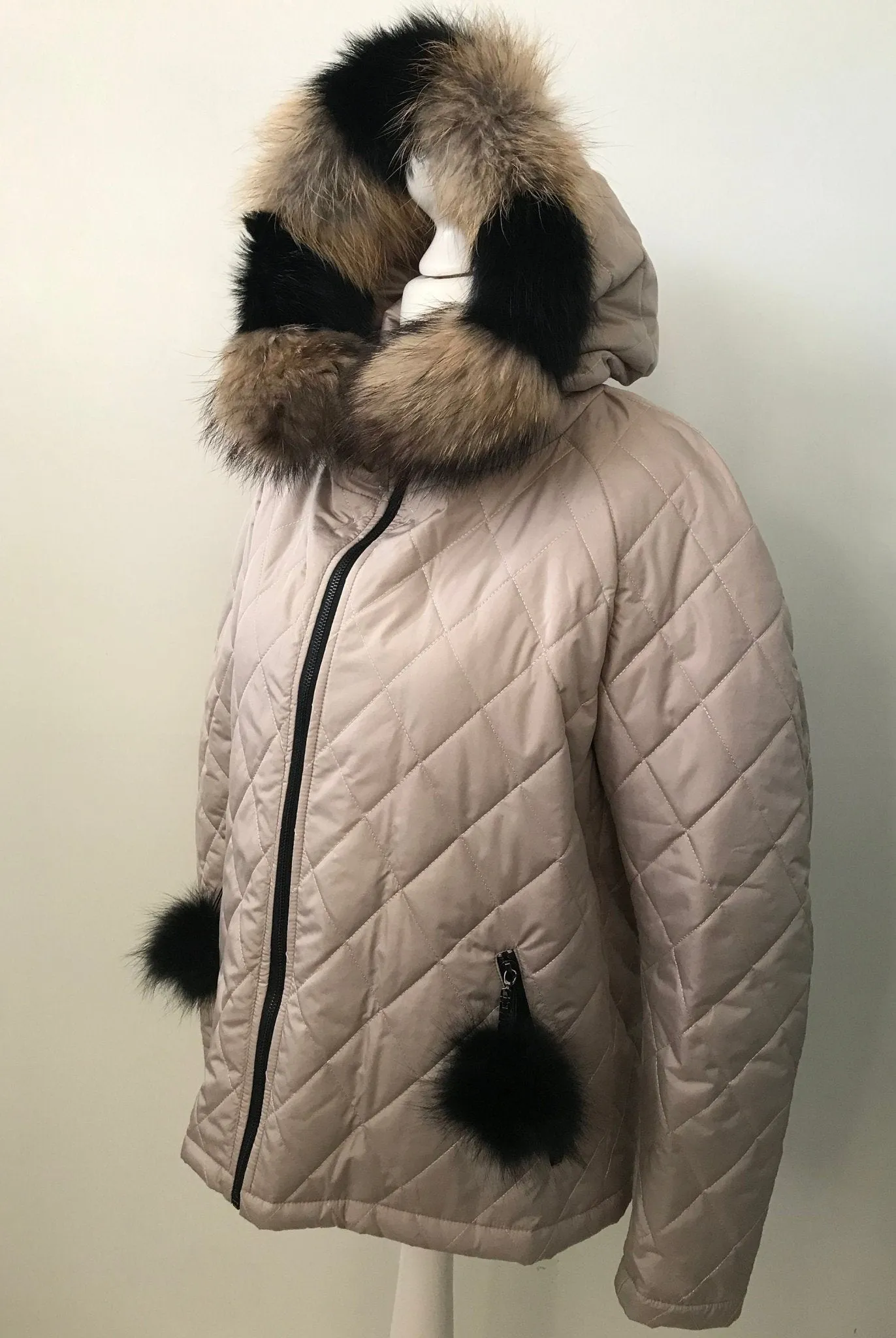 Women beige jacket сoat Hood trim fox fur and raccoon, Stand with Ukraine